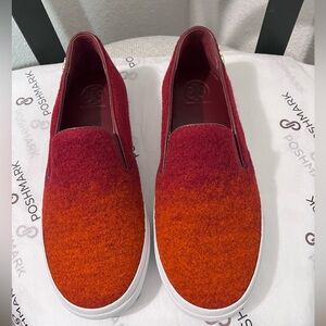 TORY BURCH NIB AUTHENTIC OMBRÉ RED/ORANGE STARBURST SLIP ON SNEAKERS